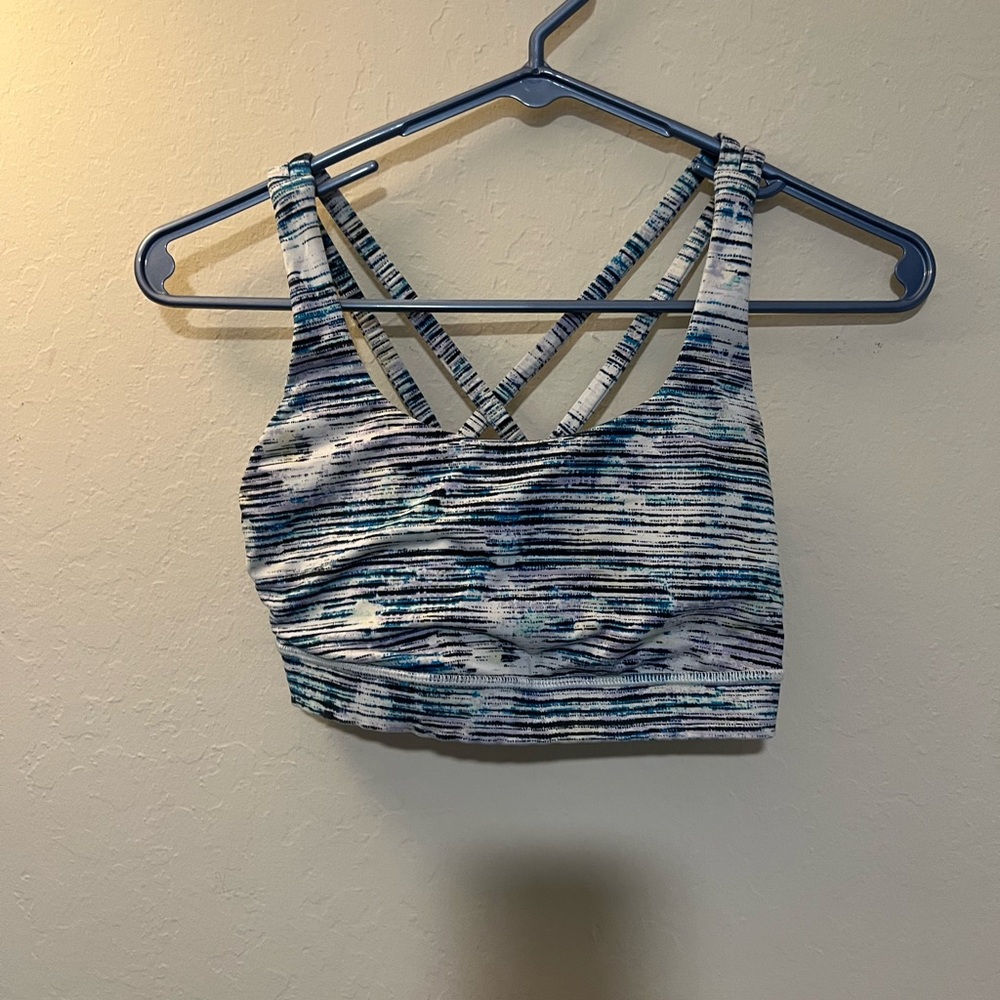 Patterned Strappy Sports Bra